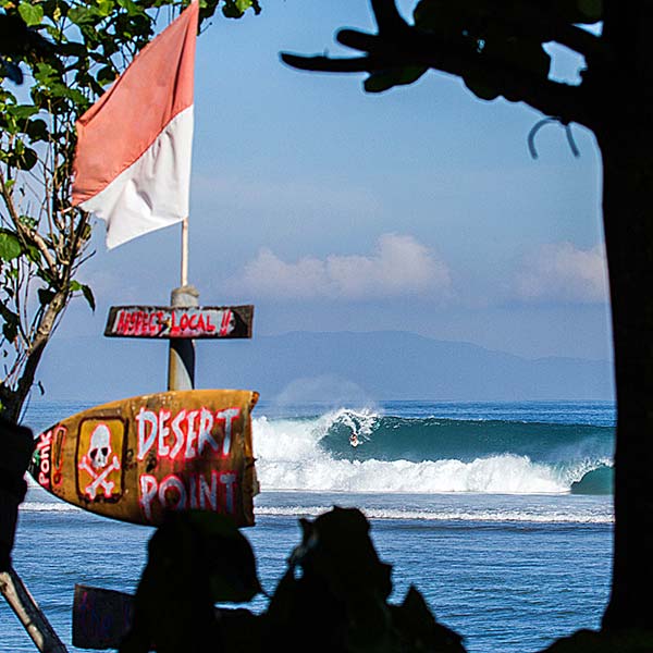 Lombok Desert Point pro surfer ripping