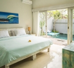 Villa Mahi Mahi Bedroom with Pool