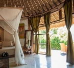 La Joya Deluxe Bungalow Room