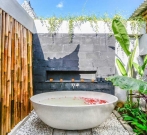 Surf House Bali Outdoor Bath