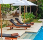 Sun House Luxury Suite Swimming Pool