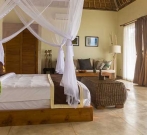Sun House Luxury Suite Bedroom
